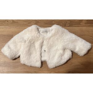RZ by Rachel Zoe Baby Faux Fur Cape Coat Cover-Up – White – Size 6/9 Months